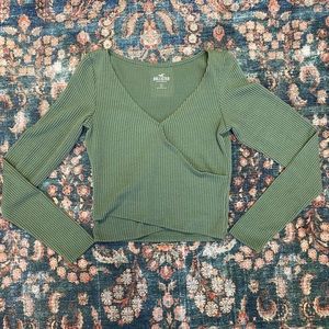 Holister Small Crop top Olive Green